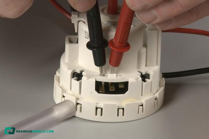 May-Giat-Electrolux-Loi-E10-06