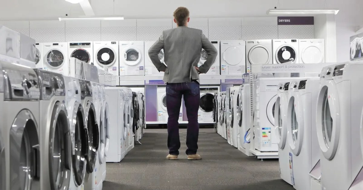 nen-mua-may-giat-hang-nao