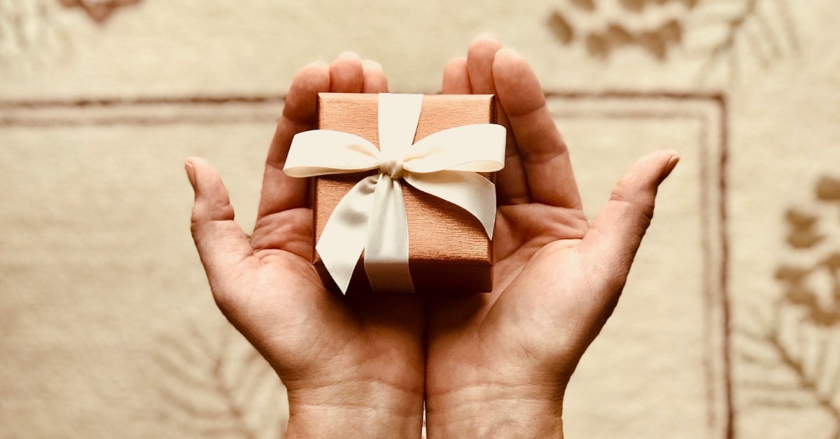 30-mon-qua-luu-niem-y-nghia-doc-dao-tang-cho-nhieu-doi-tuong-11