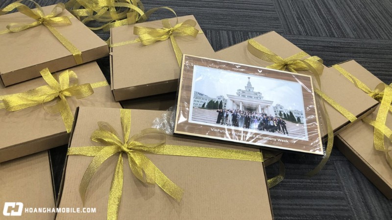 30-mon-qua-luu-niem-y-nghia-doc-dao-tang-cho-nhieu-doi-tuong-8