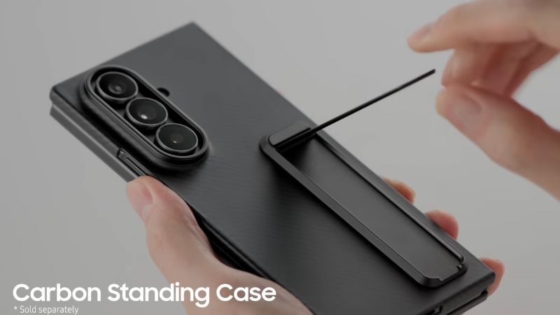 Video mở hộp Galaxy Z TriFold