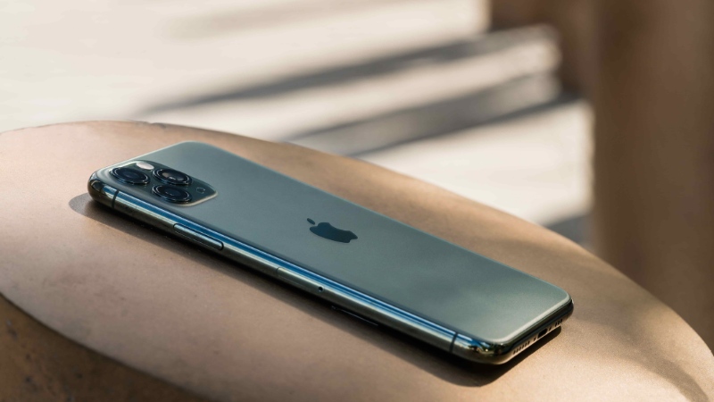 gia-iPhone-11-Pro-Max-5