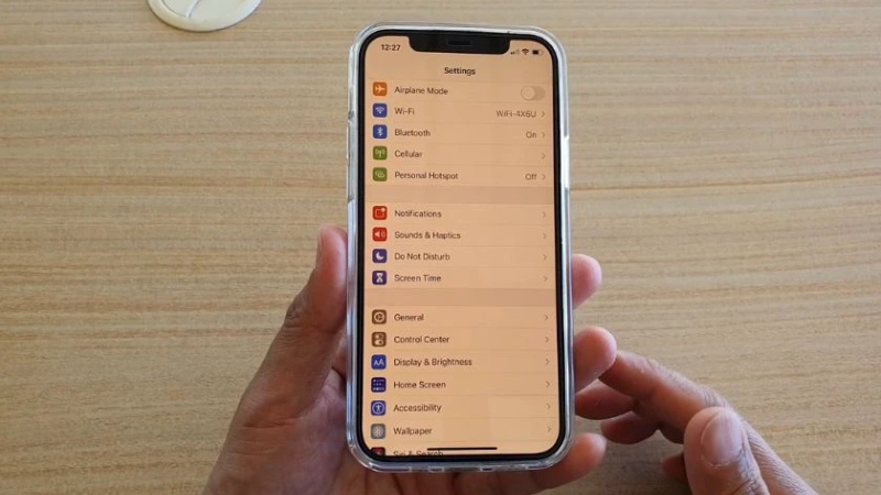 gia-iPhone-12-Pro-Max-11