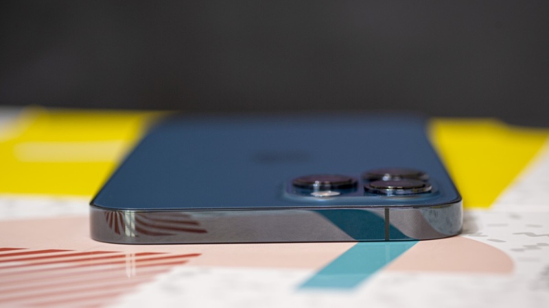 gia-iPhone-12-Pro-Max-6