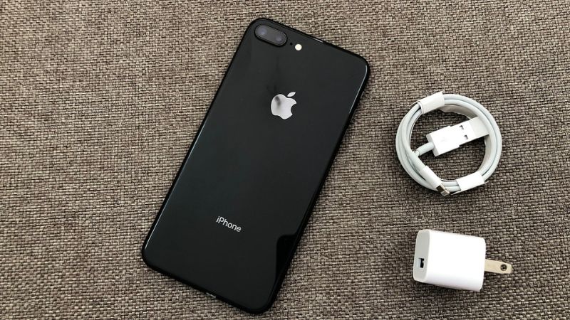Iphone 8 Plus Cũ Giá Chỉ Hơn 3 Triệu, &Quot;Huyền Thoại&Quot; Pin Trâu Vẫn Đáng Mua? Iphone-8-Plus-Gia-Bao-Nhieu-1