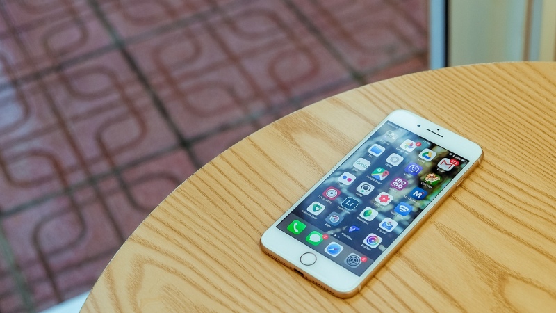 Iphone 8 Plus Cũ Giá Chỉ Hơn 3 Triệu, &Quot;Huyền Thoại&Quot; Pin Trâu Vẫn Đáng Mua? Iphone-8-Plus-Gia-Bao-Nhieu-2