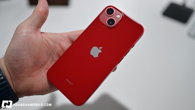 iphone-13-cu-vua-phan-khuc-tam-trung-nay-co-con-dang-mua-1