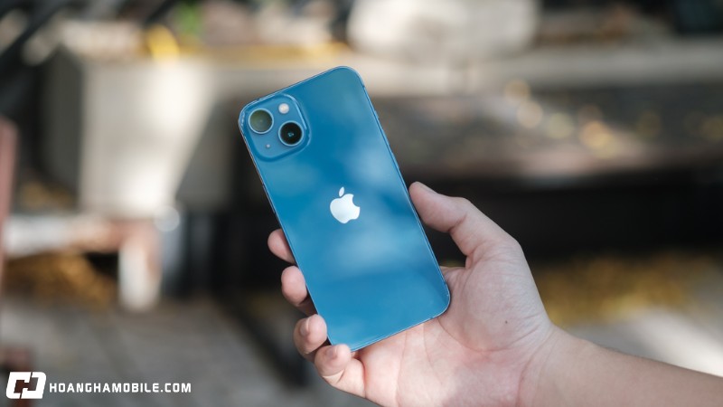iphone-13-cu-vua-phan-khuc-tam-trung-nay-co-con-dang-mua-8