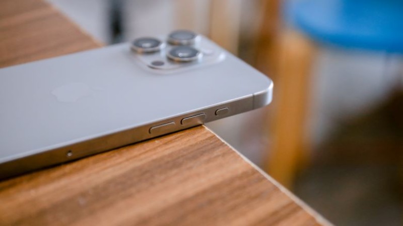 iphone-15-pro-max-256gb-gia-bao-nhieu-cap-nhat-moi-nhat-va-tu-van-mua-7