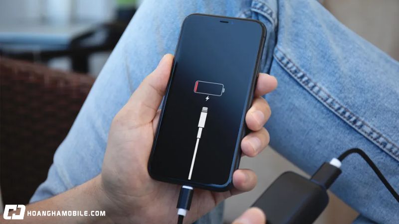 Tai-Sao-Iphone-Dang-Sac-Bi-Dung-5-Nguyen-Nhan-Va-Cach-Khac-Phuc-Ngay-3