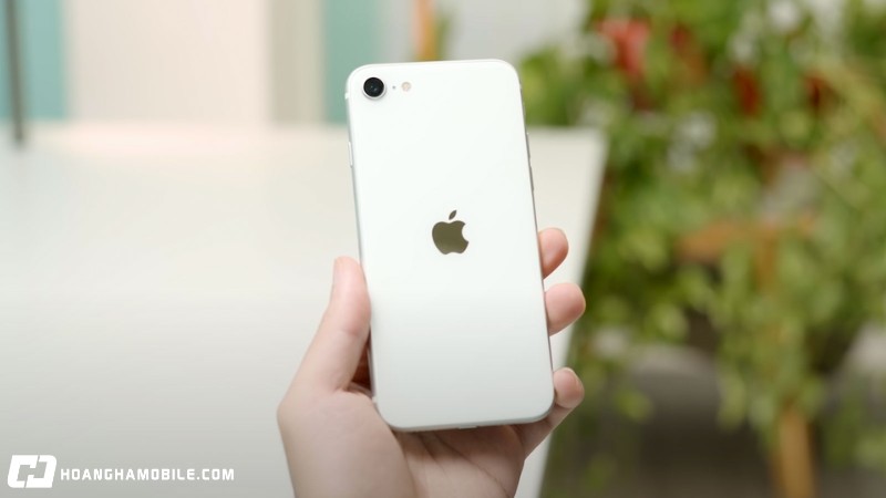 Iphone-Se-2020-Cu-Gia-Chi-3-Trieu-Nhung-Can-Luu-Y-Dung-Luong-Pin-3