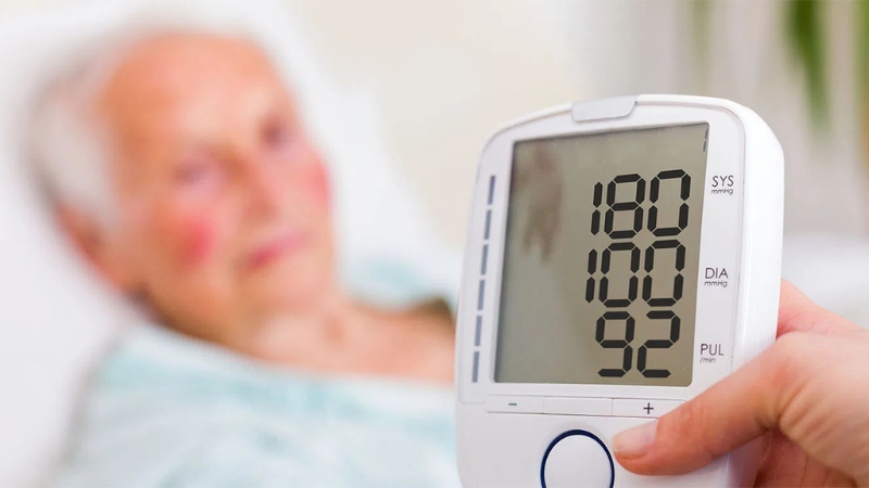 may-do-huyet-ap-dien-tu-1