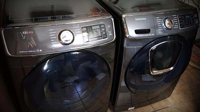 May-Say-Quan-Ao-Samsung-Co-Tot-Khong-Danh-Gia-Chi-Tiet-7