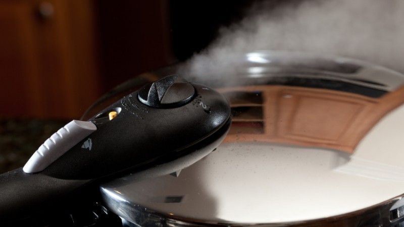 noi-ap-suat-co-la-gi-co-nen-mua-va-cach-chon-noi-phu-hop-cho-gia-dinh-8