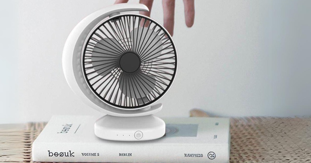 quat-nho-de-giuong-top-mau-chay-em-mat-nhe-dang-mua-hien-nay-13