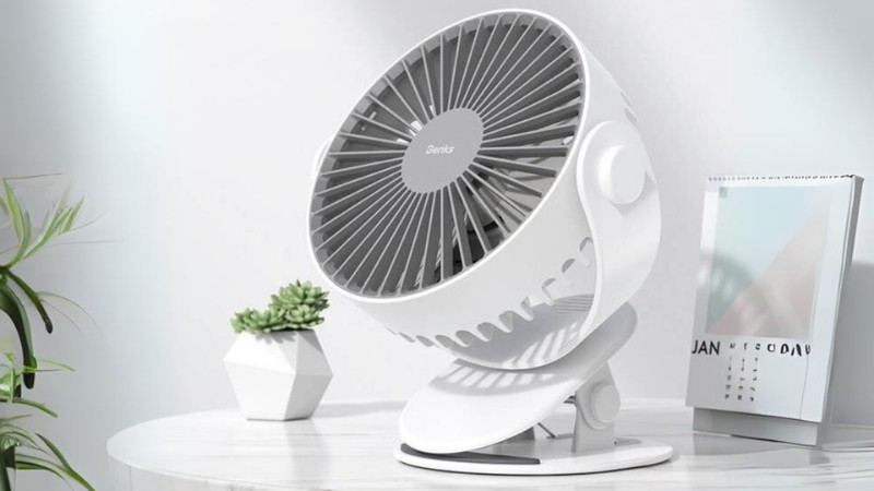 quat-nho-de-giuong-top-mau-chay-em-mat-nhe-dang-mua-hien-nay-2