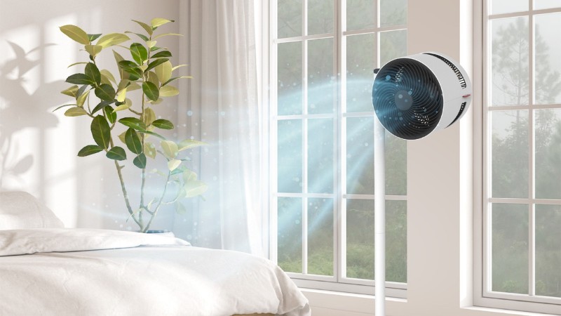 quat-nho-de-giuong-top-mau-chay-em-mat-nhe-dang-mua-hien-nay-6