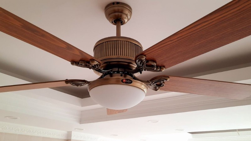 Cách Chọn Quạt Trần Trang Trí Phòng Khách: Đẹp – Đúng – Đủ Công Năng Cach-Chon-Quat-Tran-Trang-Tri-Phong-Khach-Dep-Dung-Du-Cong-Nang-7