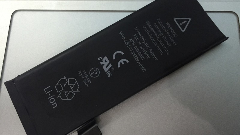 Bang-Gia-Thay-Pin-Iphone-Moi-Nhat-2025-Va-Nhung-Luu-Y-Can-Biet-11