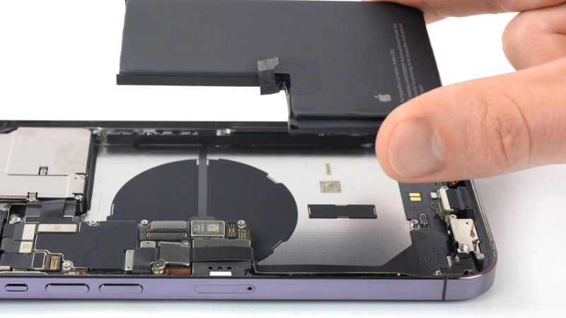 Bang-Gia-Thay-Pin-Iphone-Moi-Nhat-2025-Va-Nhung-Luu-Y-Can-Biet-7