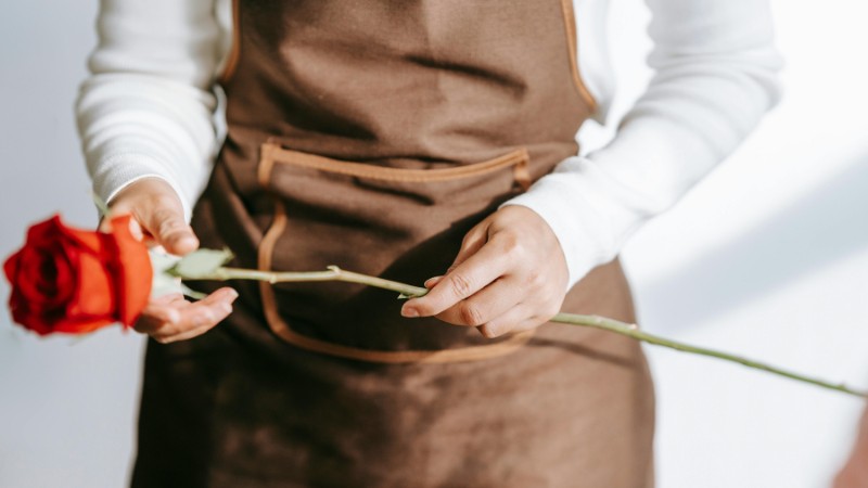 1-bong-hoa-hong-co-y-nghia-gi-giai-ma-thong-diep-qua-so-luong-hoa-1