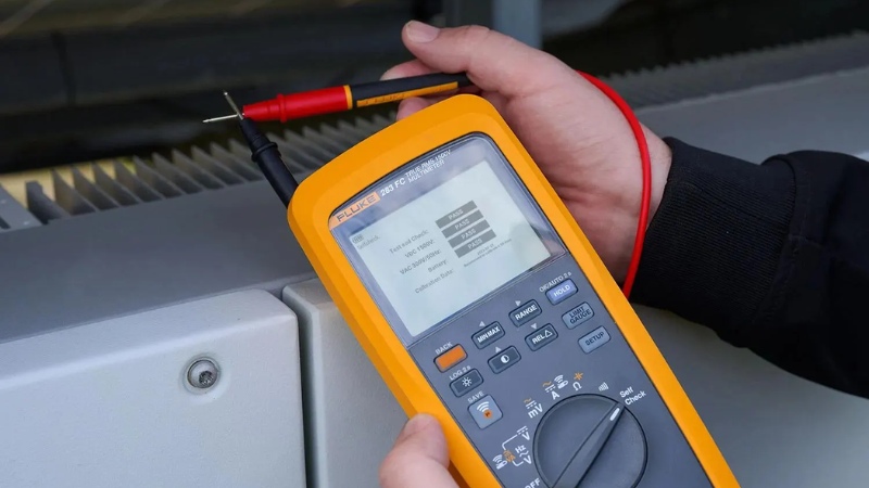 cach-su-dung-dong-ho-do-dien-1