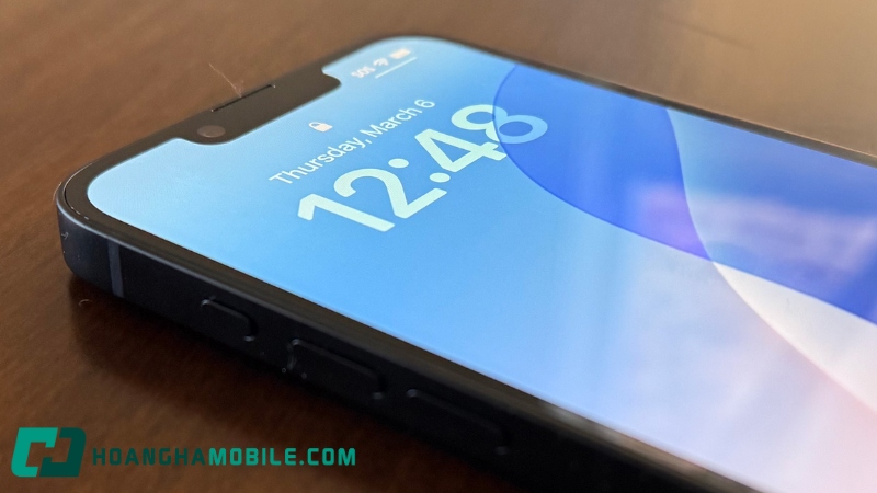 iphone-16e-co-may-mau-8