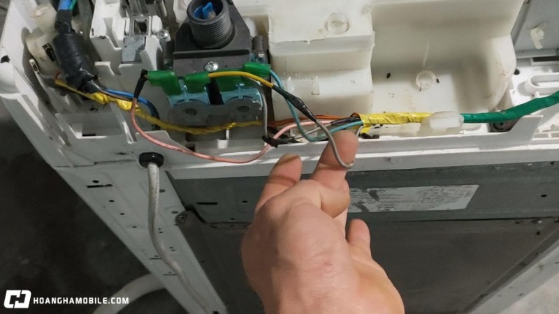 Loi-E95-May-Giat-Toshiba-La-Gi-Nguyen-Nhan-Va-Cach-Khac-Phuc-Chi-Tiet-9