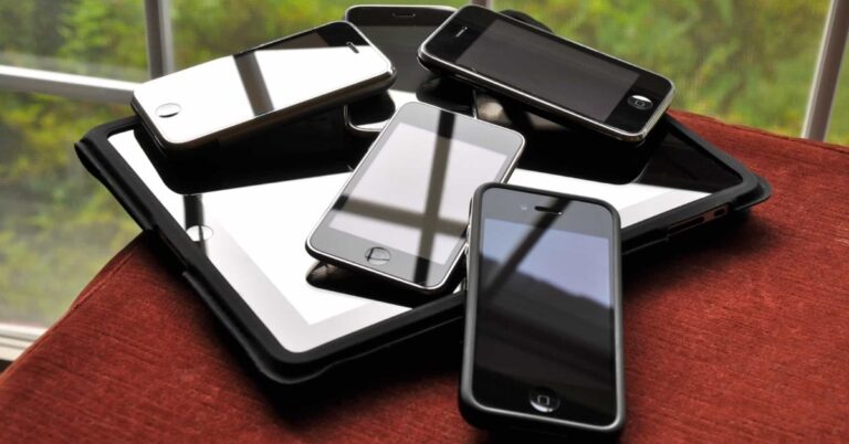 mua-iphone-cu-pin-bao-nhieu-la-tot