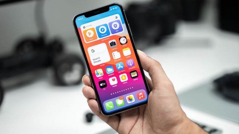 mua-iphone-cu-pin-bao-nhieu-la-tot-8