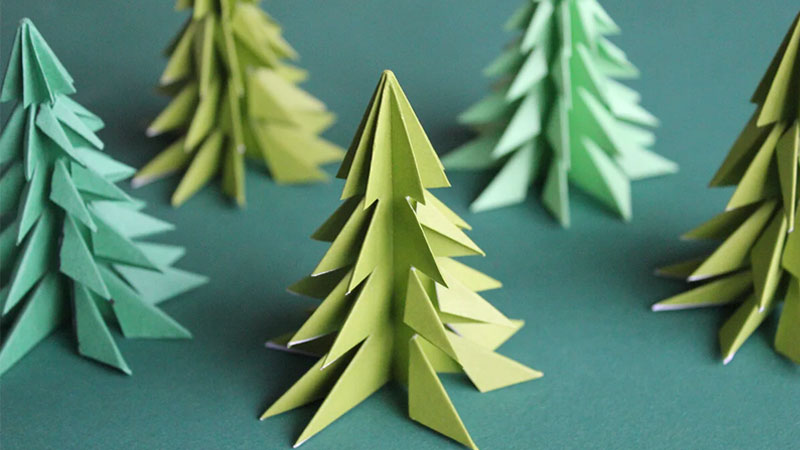 lam-cay-thong-noel-bang-giay-1