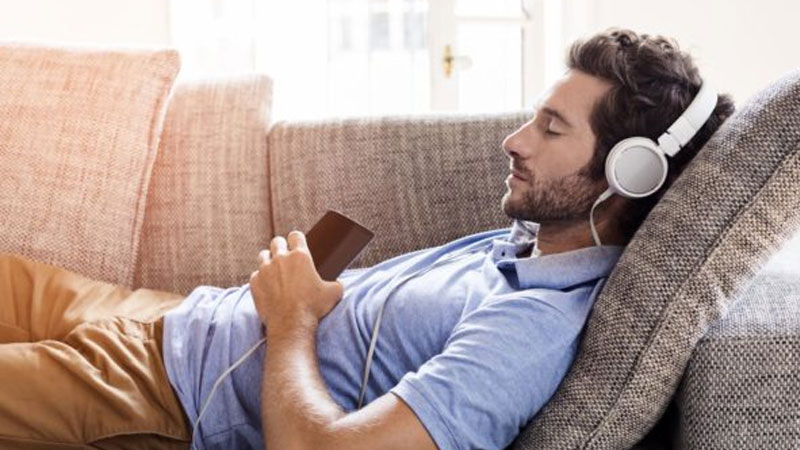 nghe-nhac-khong-loi-4