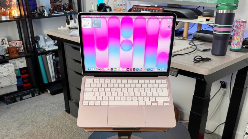 top-5-phu-kien-macbook-neo-nen-mua-kem-2026-1