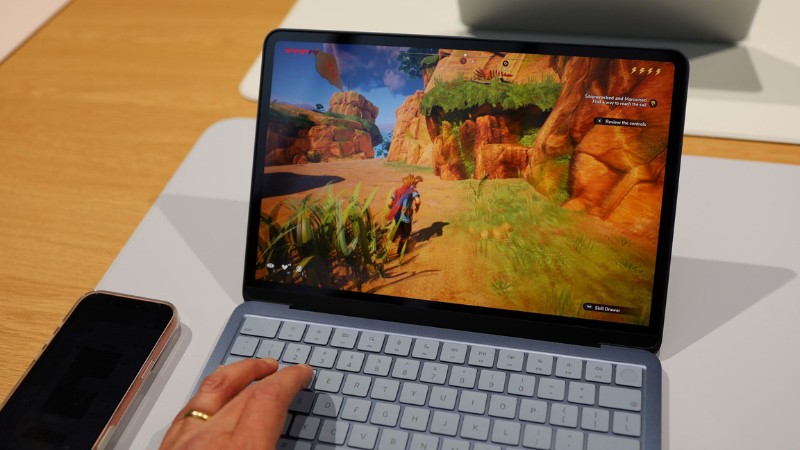 so-sanh-macbook-neo-vs-macbook-air-m2-nen-mua-cai-nao-nam-2026-2