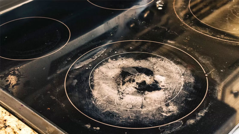 sua-bep-tu-tai-nha-1