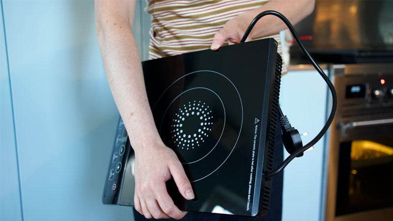 sua-bep-tu-tai-nha-4