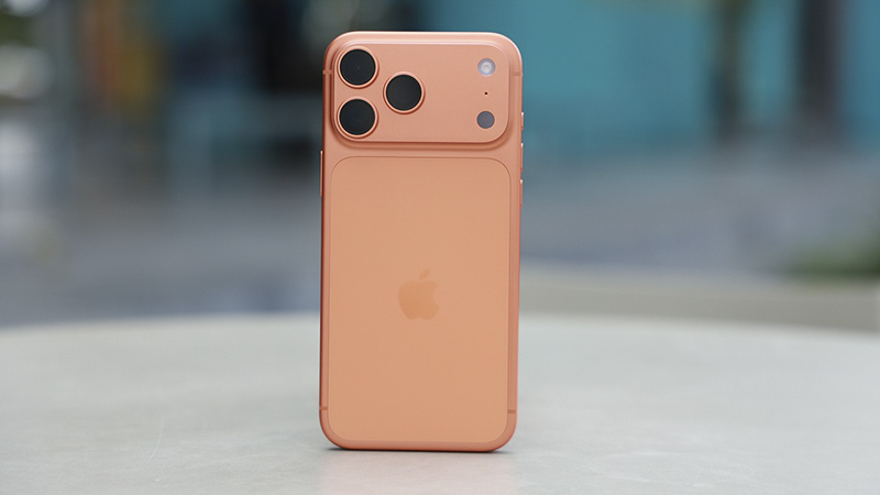 apple-dan-dau-thi-truong-2