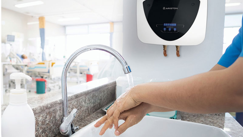 ariston-may-nuoc-nong-2