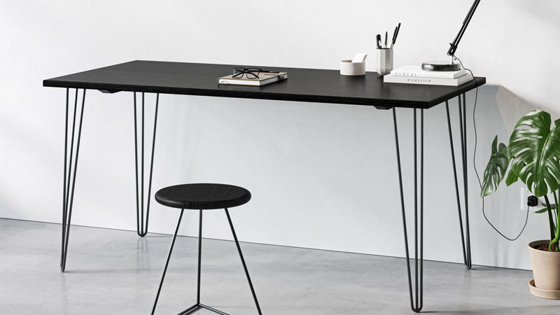 ban-lam-viec-chan-sat-1