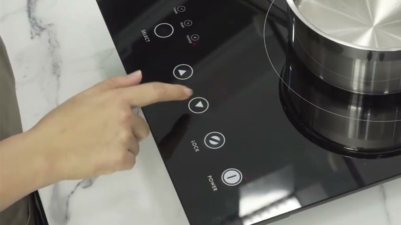 bao-hanh-bep-tu-frico-3