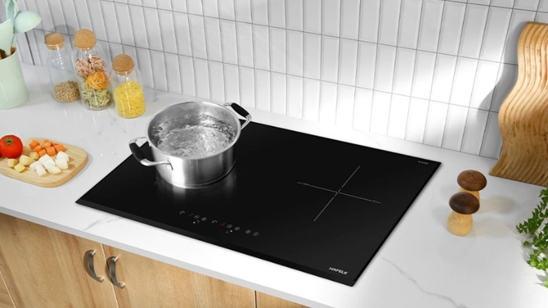 bep-tu-hong-ngoai-hafele-2