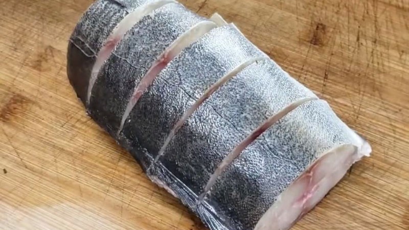 cach-nuong-ca-bang-noi-chien-khong-dau-2