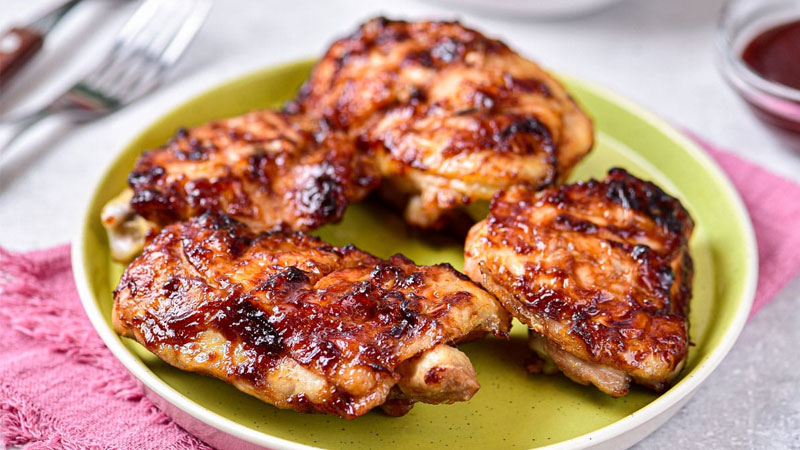 cach-uop-ga-nuong-noi-chien-khong-dau-1