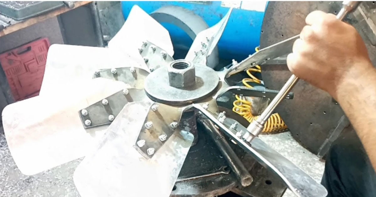 canh-quat-cong-nghiep