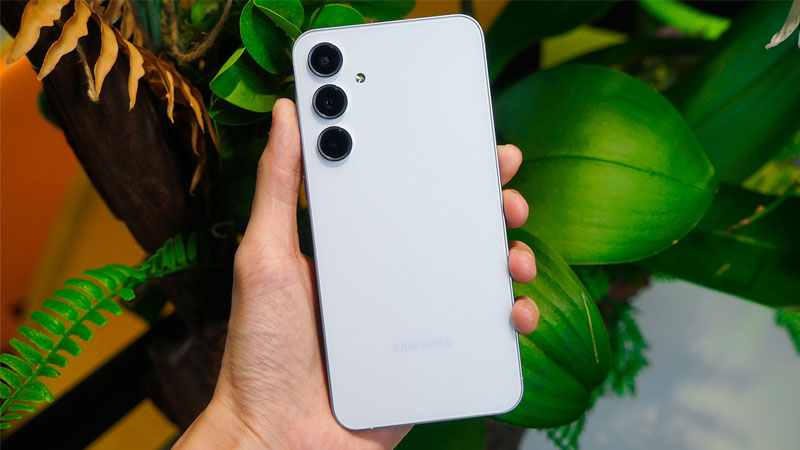 dien-thoai-choi-game-tot-nhat-moi-tam-gia-4