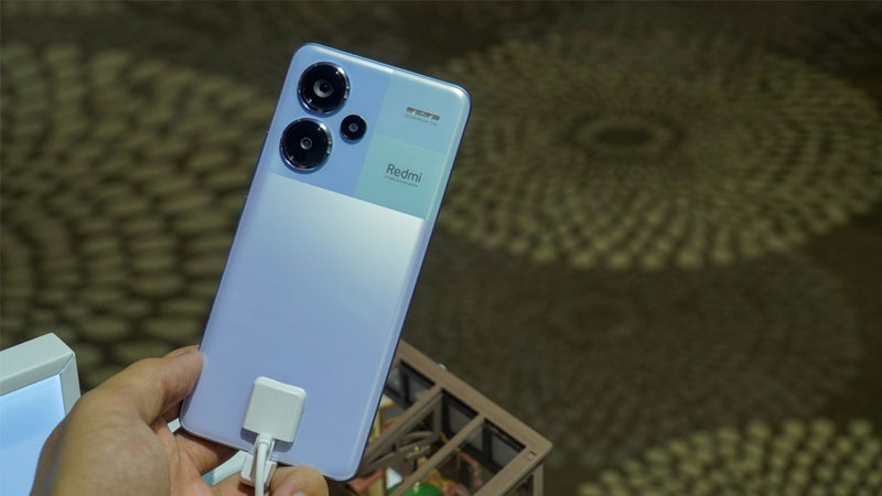 dien-thoai-choi-game-tot-nhat-moi-tam-gia-5