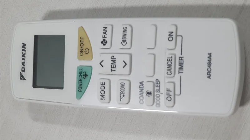 dieu-khien-dieu-hoa-daikin-1