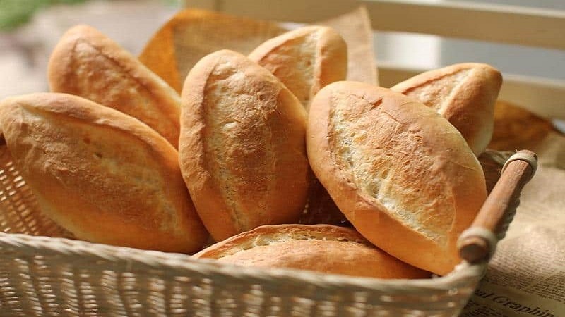 lam-banh-mi-bang-noi-chien-khong-dau-14