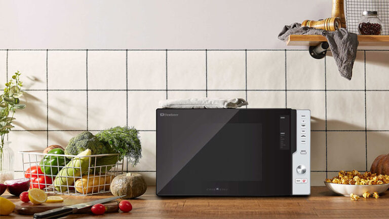 Lò Vi Sóng Là Gì? Giải Mã Chức Năng Và Cách Dùng Hiệu Quả