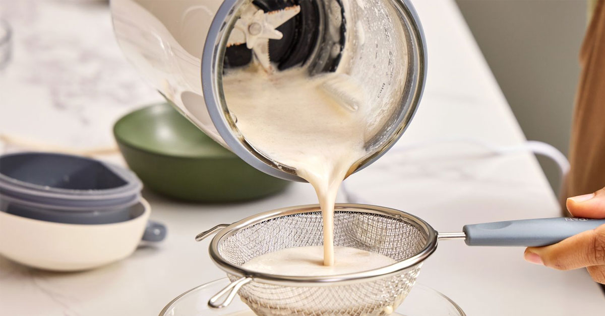 may-lam-sua-hat-unie